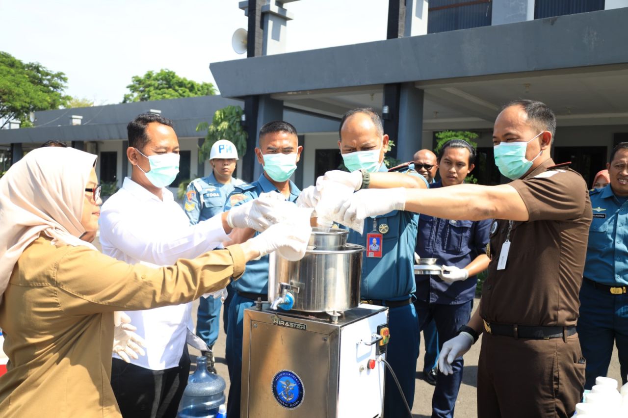 Sebanyak 253 Ribu Pil Berbahaya Jenis Double L Dimusnahkan