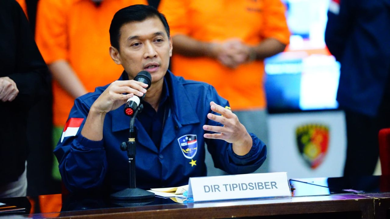 Direktur Tindak Pidana Siber Bareskrim Polri Brigjen Pol Himawan Bayu Aji