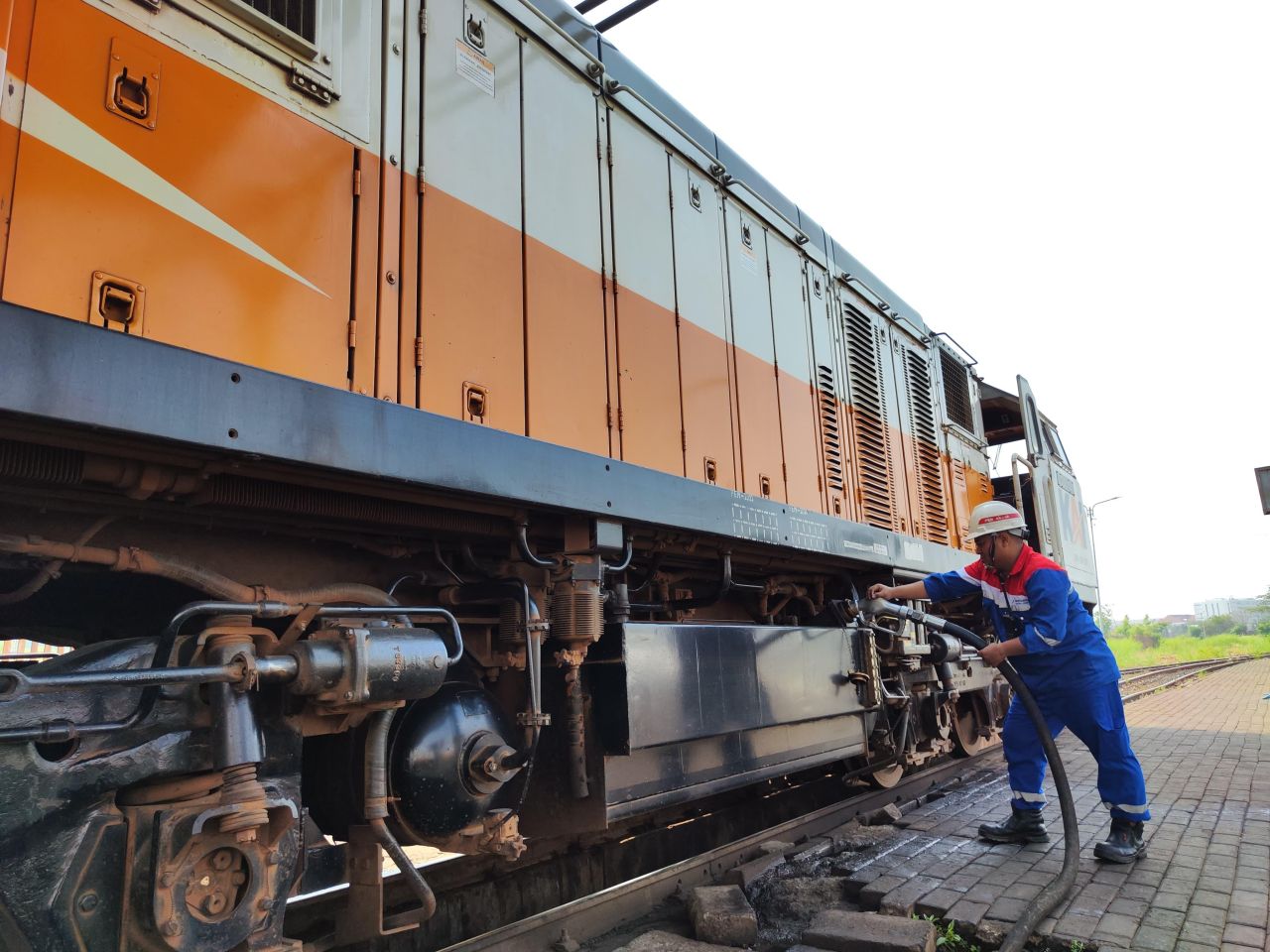 Transportasi Kereta Api Dukung Efektifitas Penggunaan BBM Bersubsidi