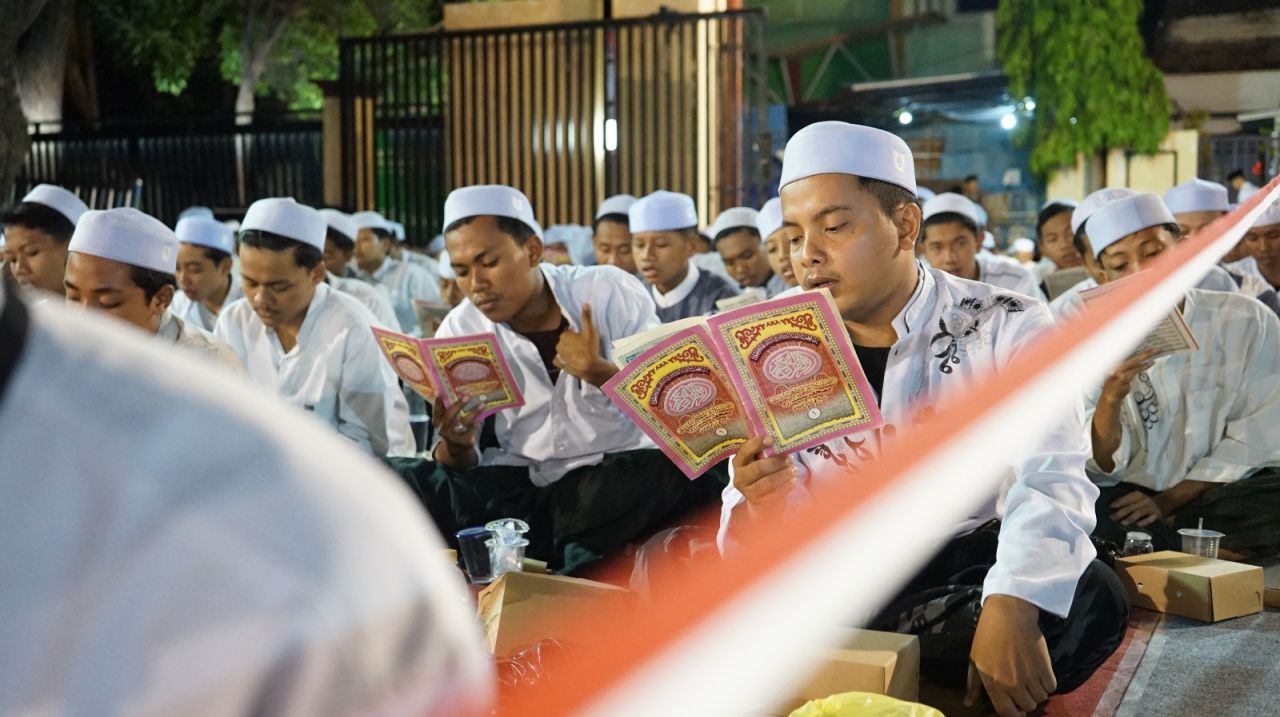 KRYD Polres Probolinggo Kota Gelar Khataman 1000 Santri dan Hafiz Qur’an