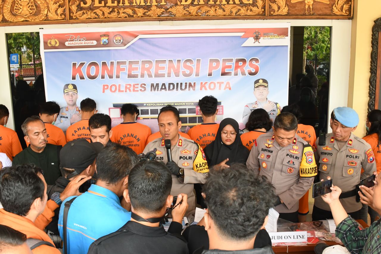 Polres Madiun ungkap kasus judol dan TPPO