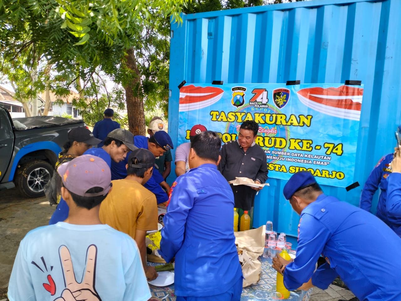Tasyakuran HUT ke-74 Polairud bersama nelayan
