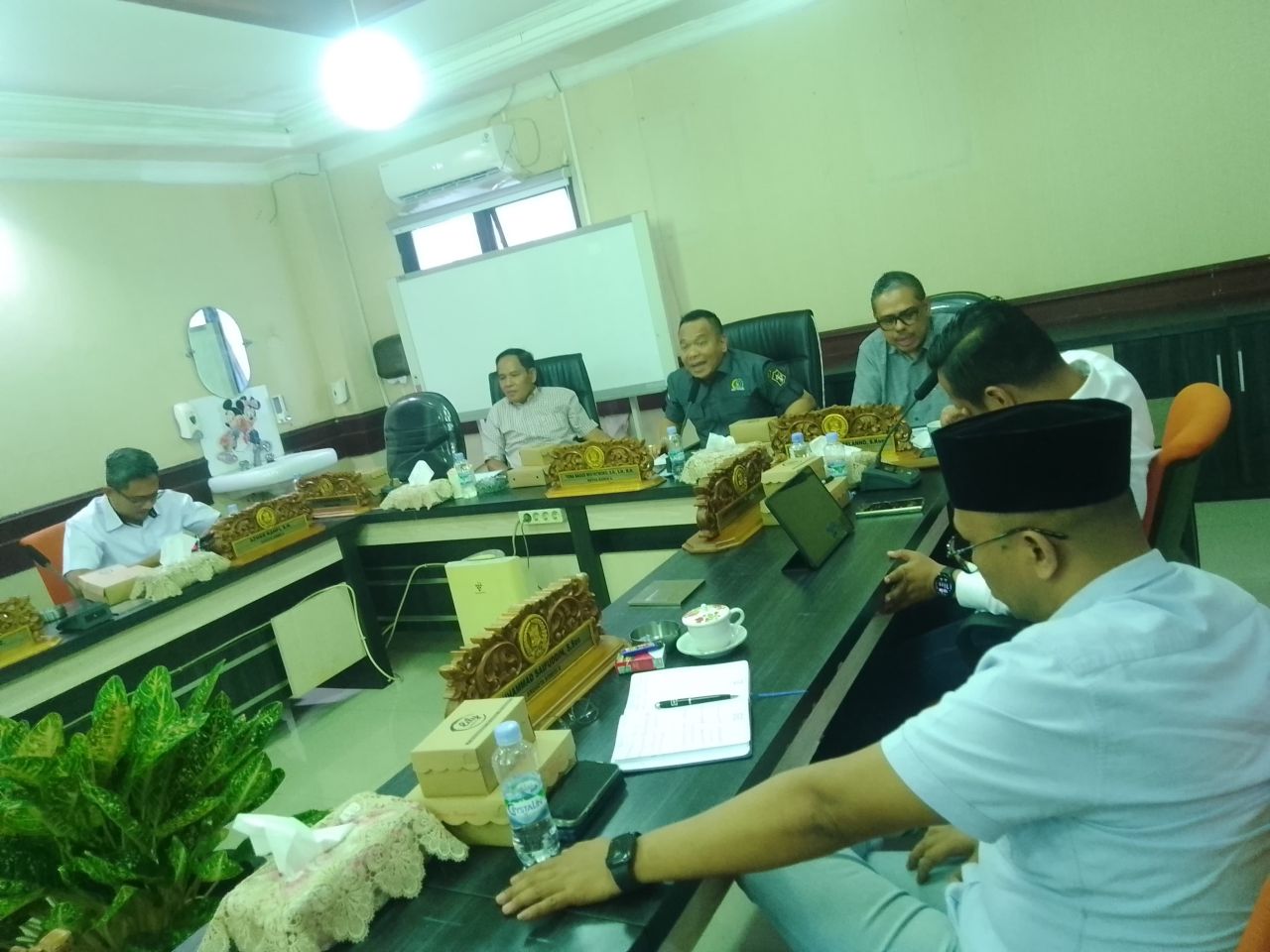 Rapat Pansus Persetujuan untuk Penghapusan dan Pemindah Tanganan Aset PD Pasar