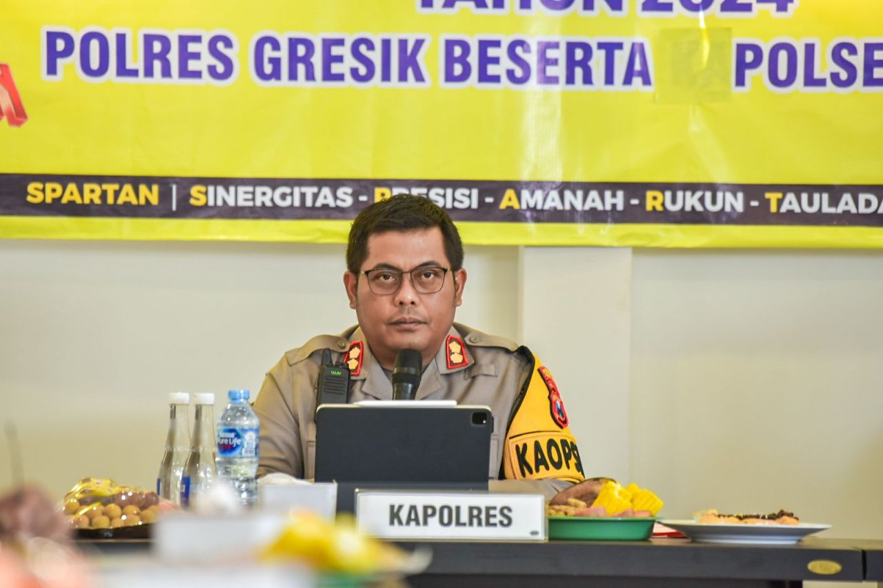 Kapolres Gresik