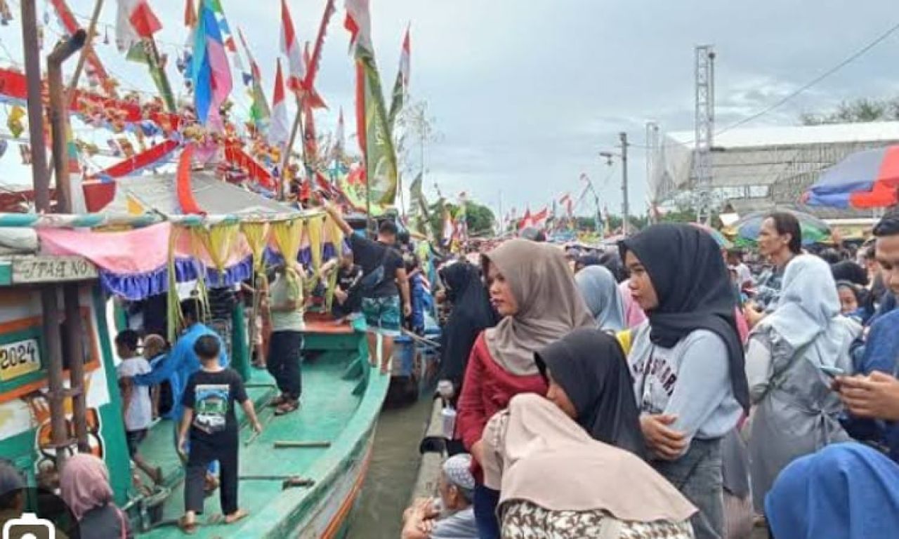 Dermaga Asemdoyong Pemalang