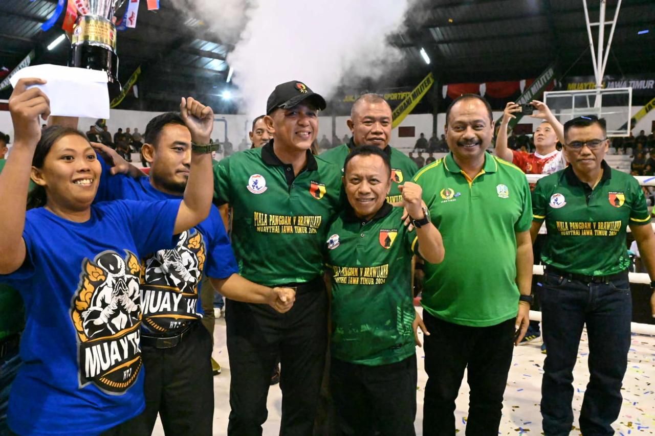 Ketua Pengprov MI Jatim bersama Pangdam V Brawijaya