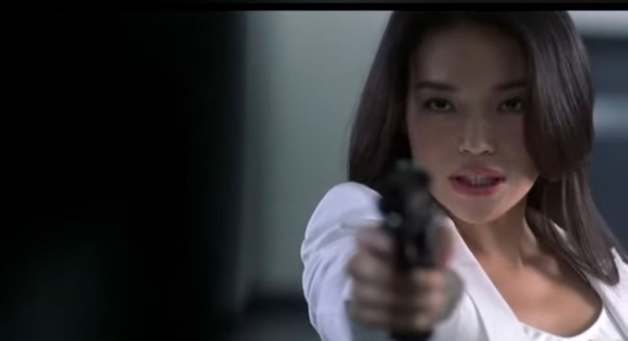 Tangkapan layar Film So Close