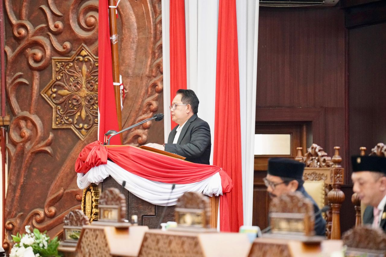 Dua BUMD Jatim Berubah Jadi Perseroda, Fokus Tingkatkan Kinerja dan Kesejahteraan