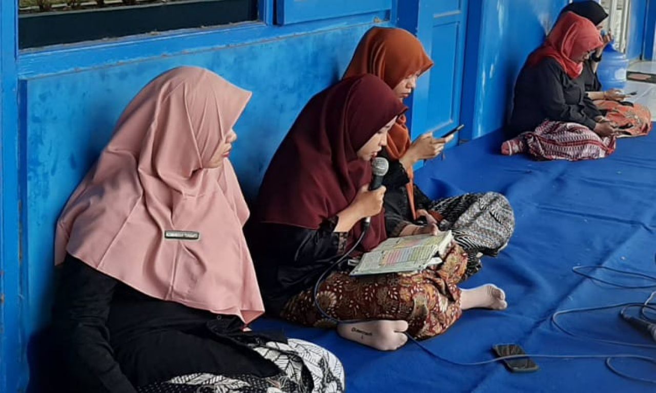 Rasa Syukur di 4,5 Abad Kabupaten Pemalang, SMP Negeri 6 Kumandangkan 30 Juz Al Qur'an Serentak