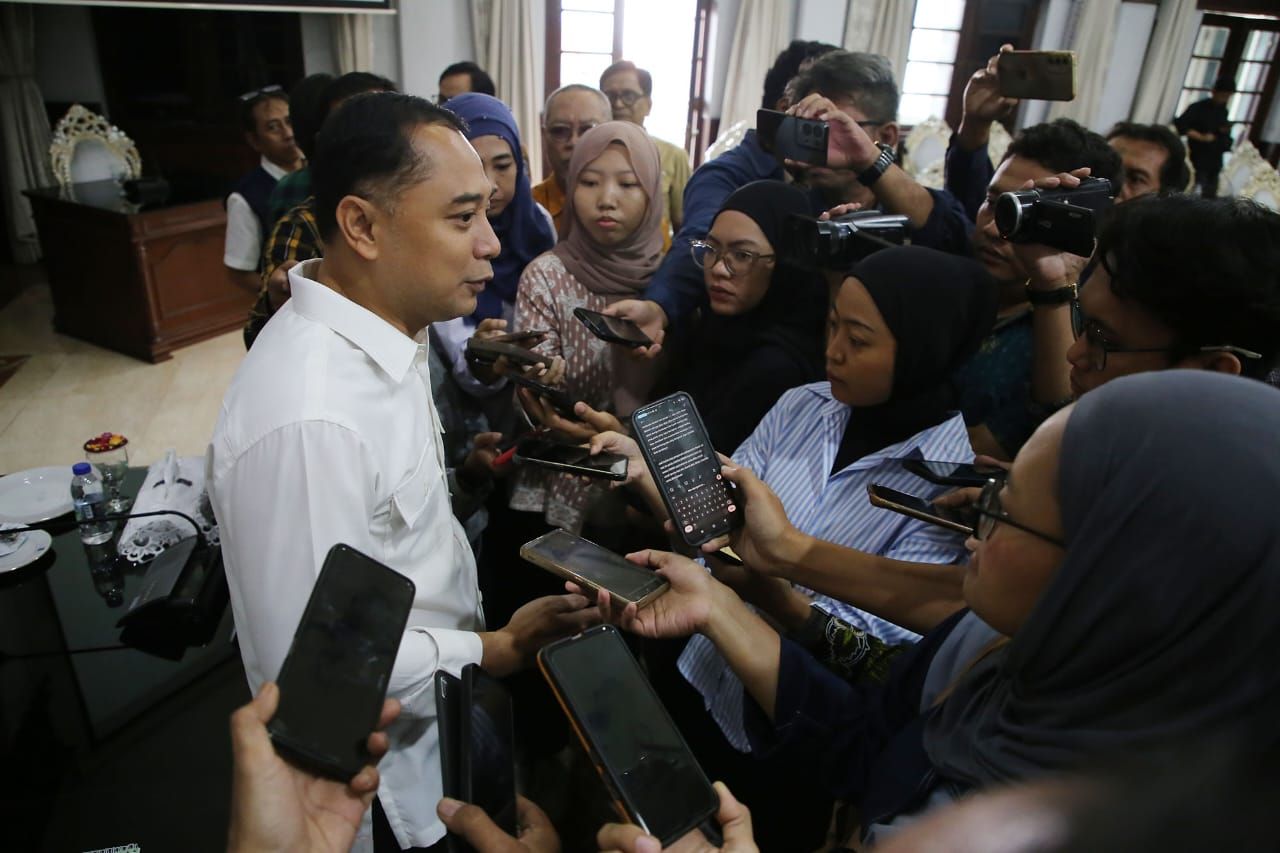 Isu HGB di Laut Surabaya Keliru, Eri Cahyadi: Pembangunan Dilakukan Terarah dan Terencana