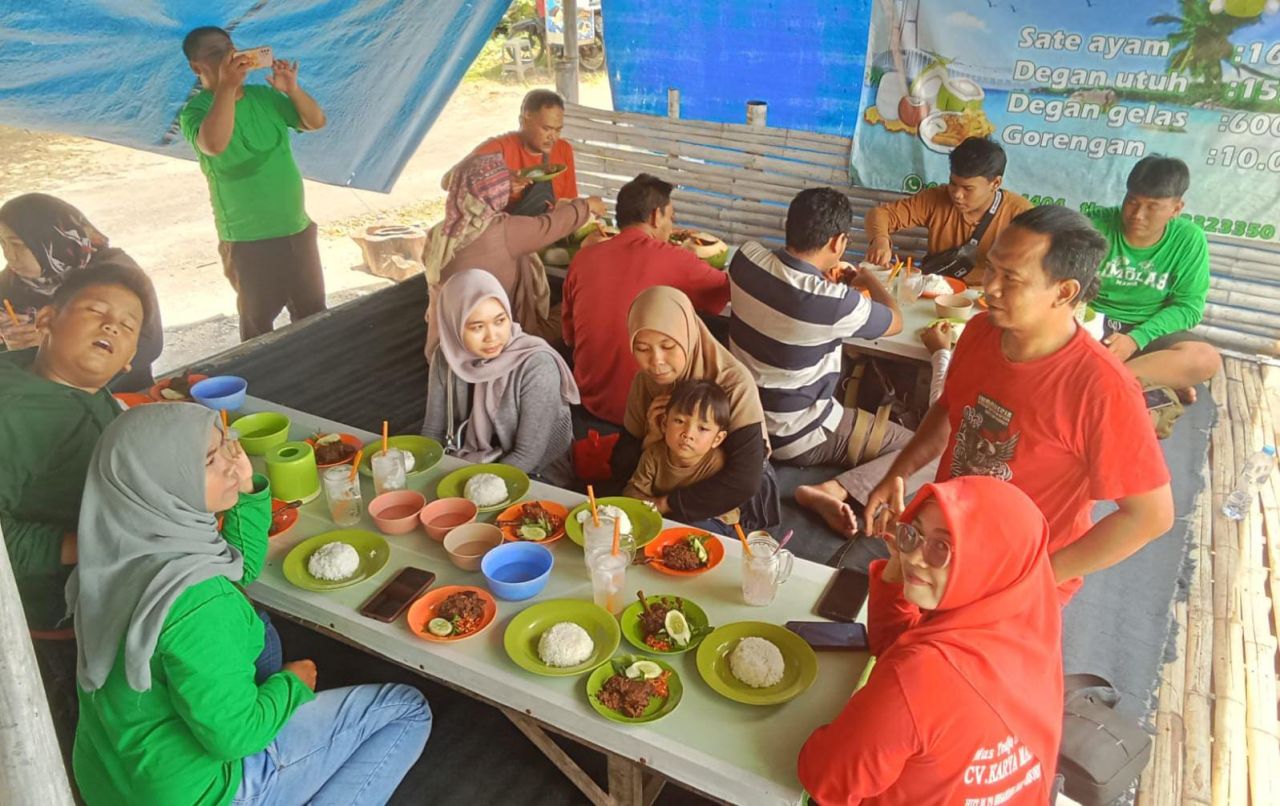 Kuliner Bebek Soponyono