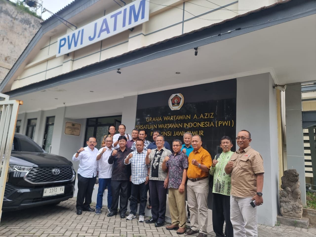 FKKS SMAN-SMKN se-Surabaya dan PWI Jatim