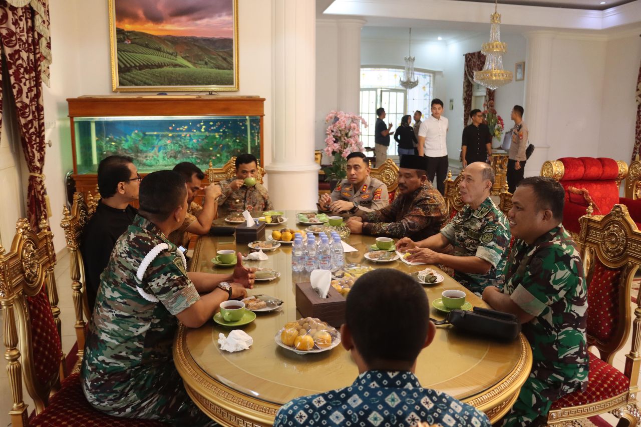 Jalin Harmonisasi, Kapolres Majalengka Hadiri Coffee Morning Bersama Forkopimda