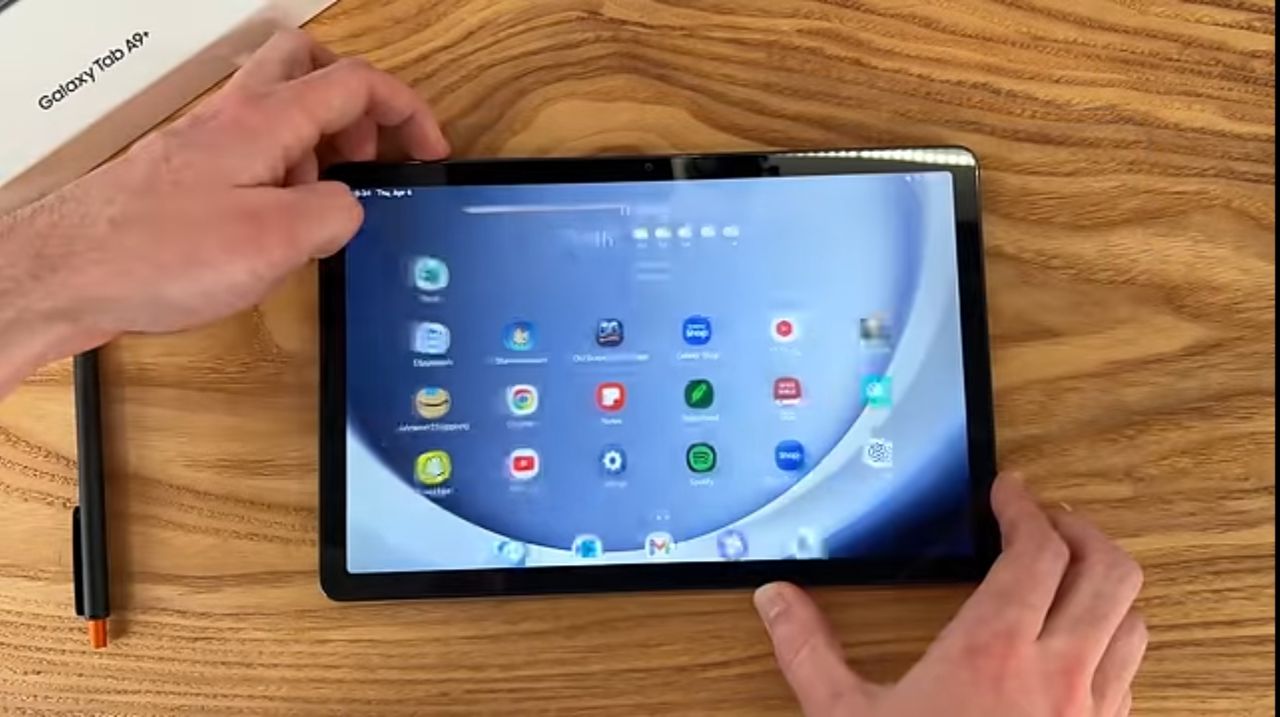 Samsung Galaxy Tab A9+ (tangkapan layar YouTube)
