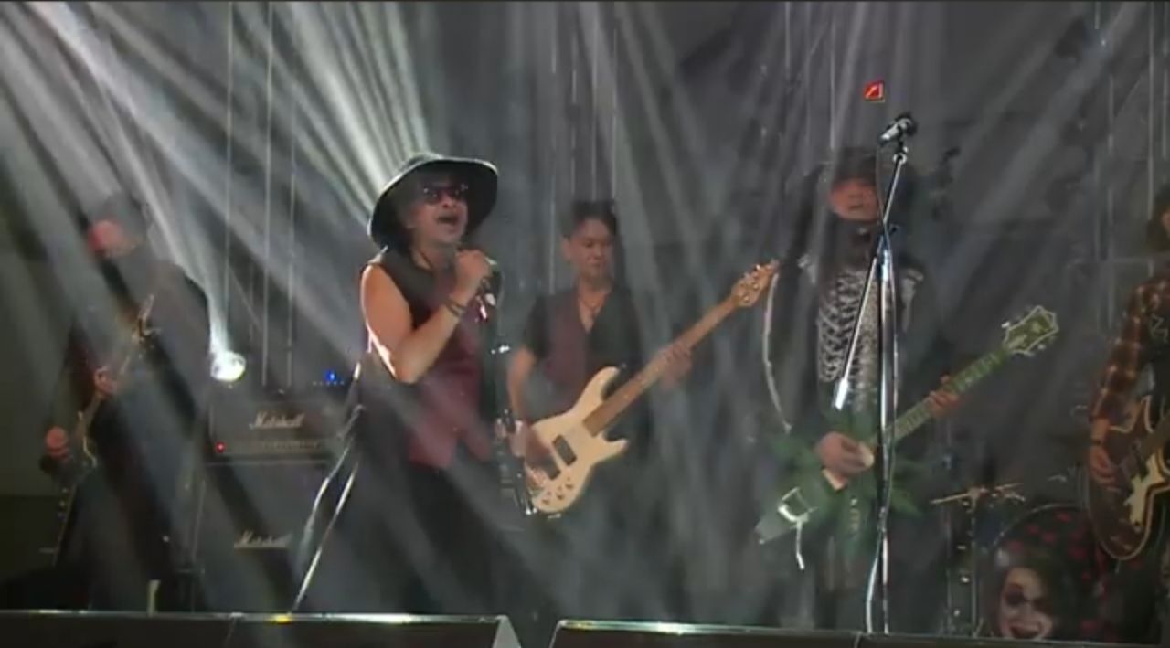 Menggali Makna di Balik Lagu Duet Indonesia: Cinta, Ambisi, dan Harapan