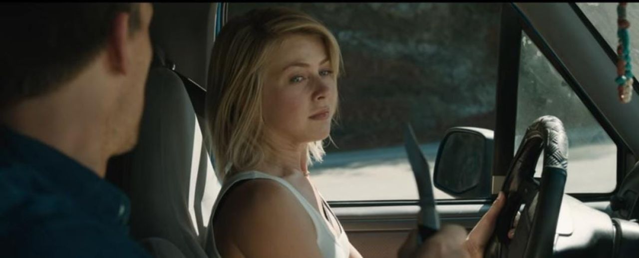 Tangkapan layar Curve (2015)