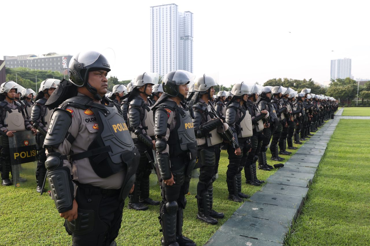 Persiapan pengamanan pelantikan kepala daerah di wilayah Jawa Timur