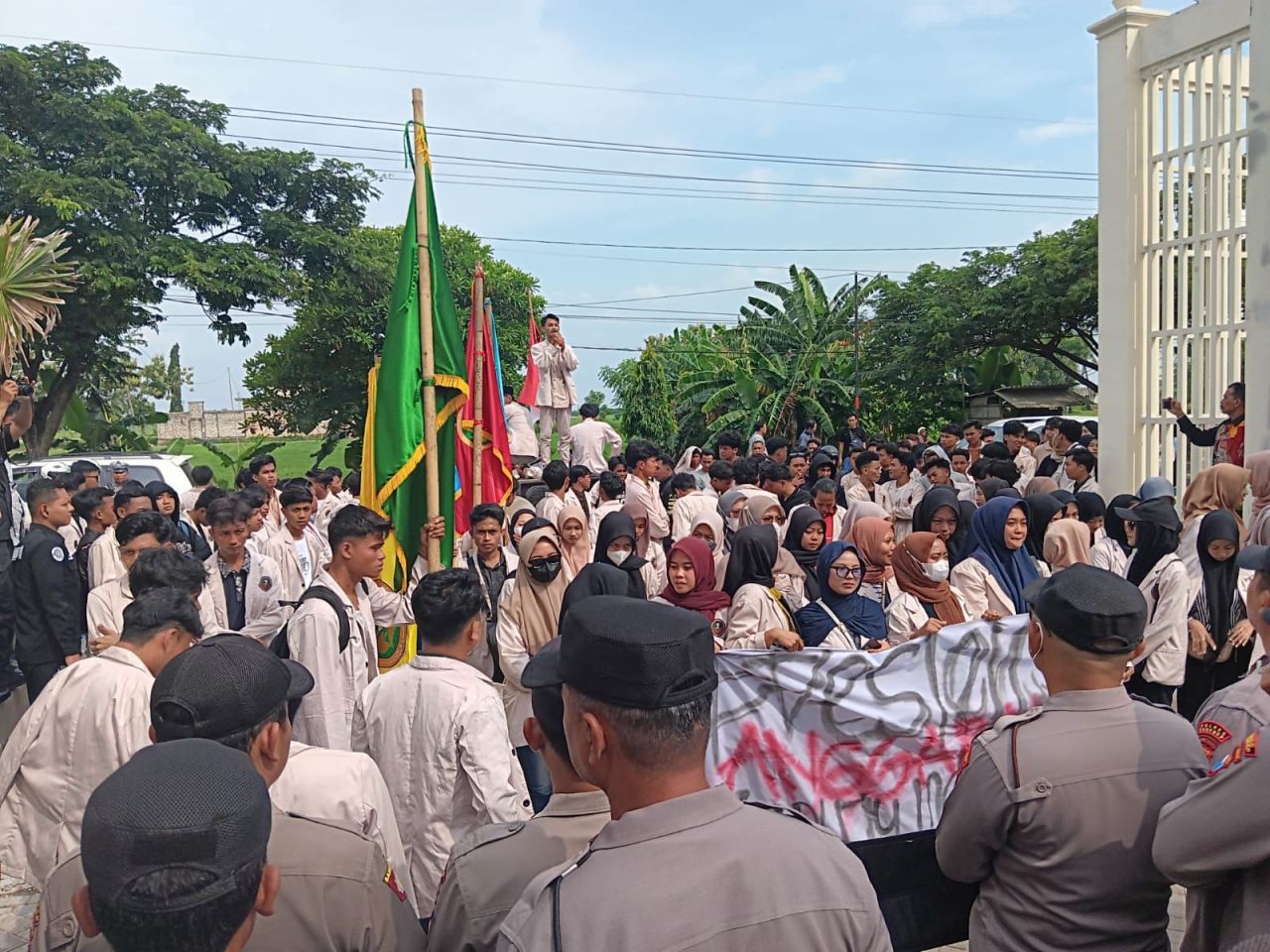 Pastikan Demonstrasi BEM KM UNIBA Berlangsung Damai, Satgas PPKPT Terjun ke Lapangan