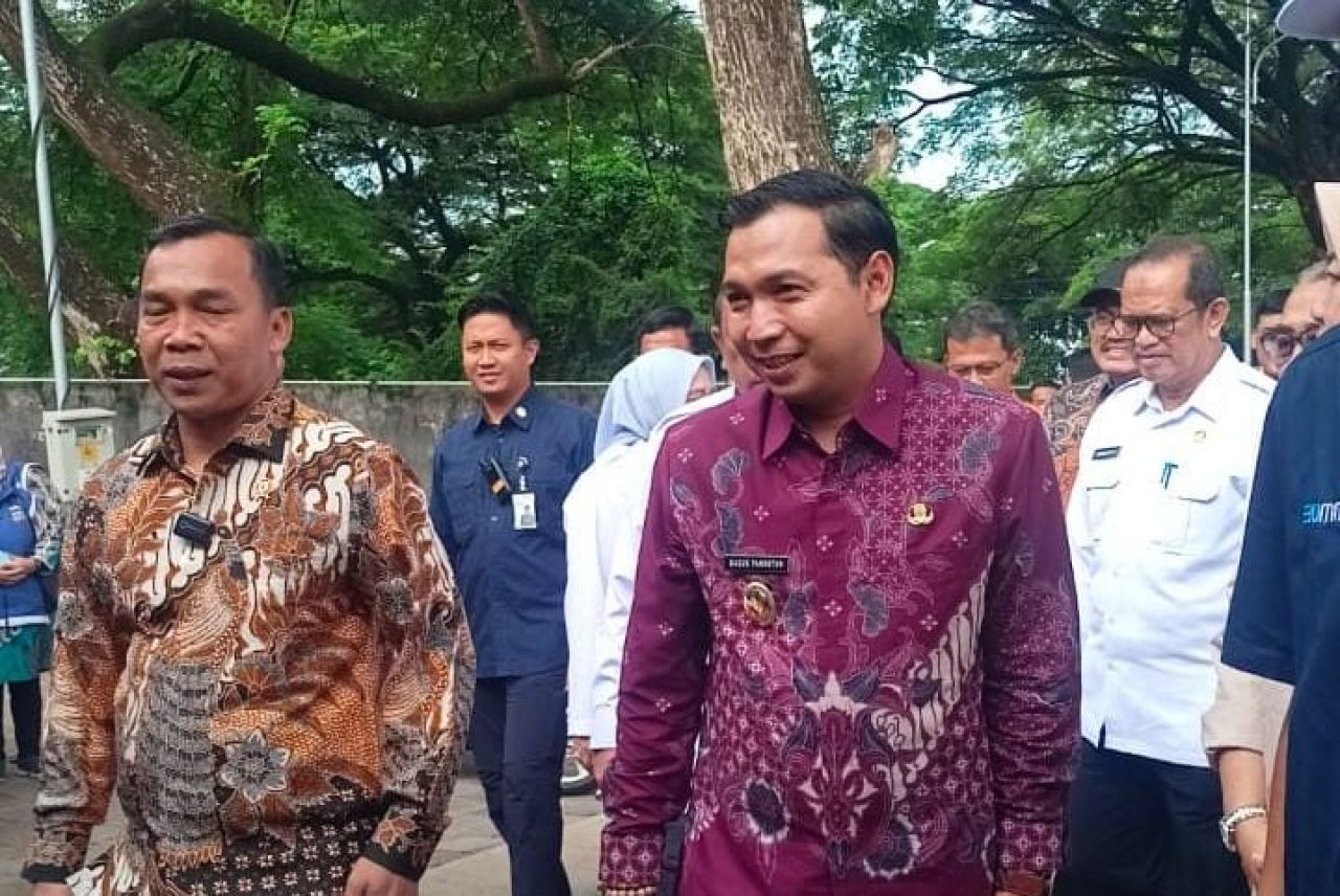 Menteri Kependudukan Tinjau Pasar di Madiun, Pastikan Gizi dan Layanan KB Tersedia