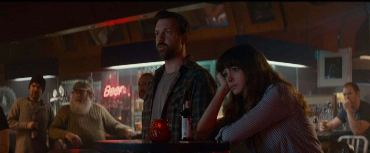 Colossal Kisah Monster, Alkohol, dan Luka Lama yang Menghantui