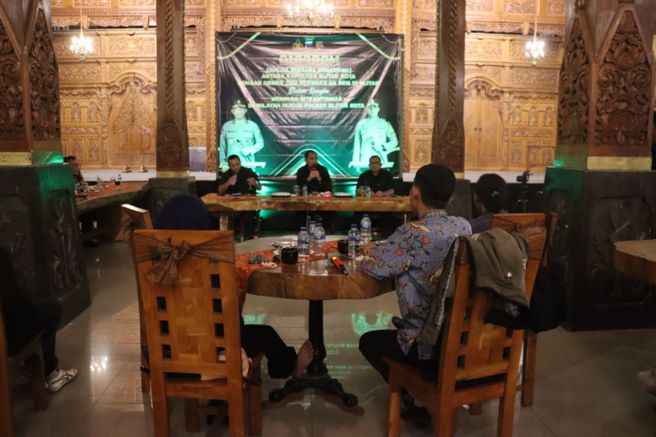 Serap Aspirasi Mahasiswa Polres Blitar Kota Gelar Diagram