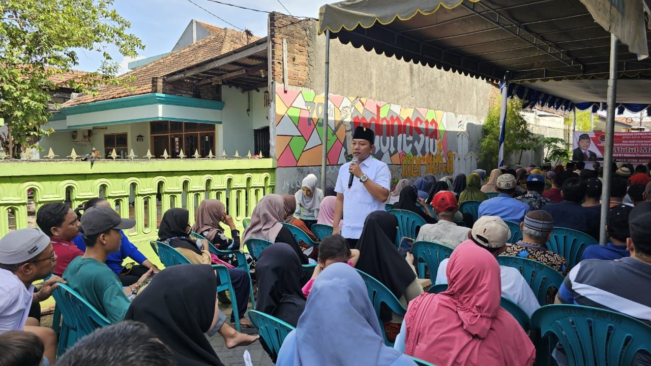 Abdul Malik bersama konstituennya