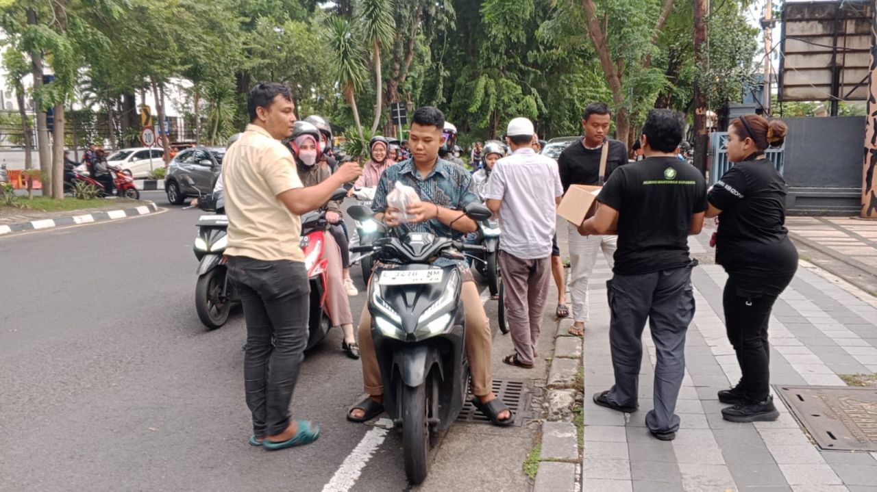 Aws bagi takjil