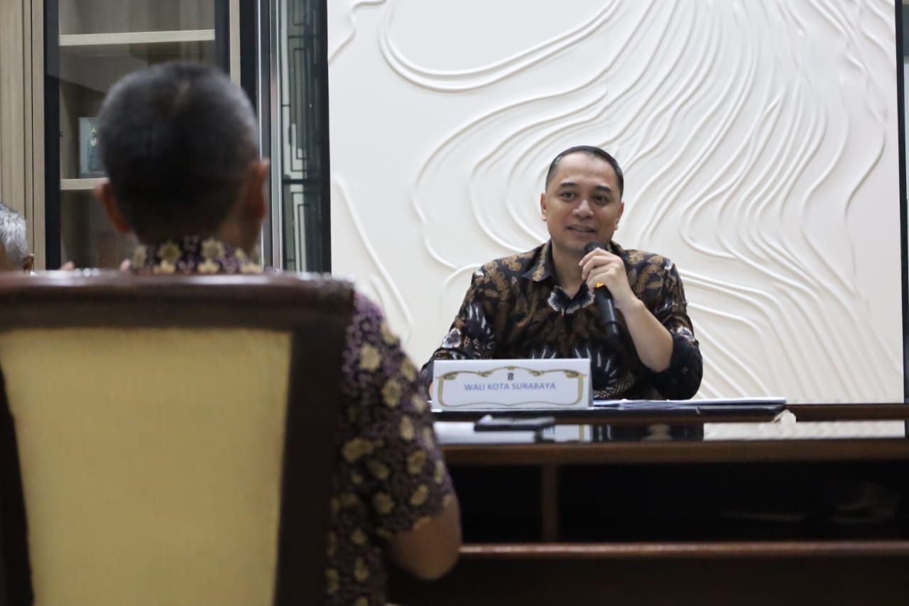 Wali Kota Surabaya Eri Cahyadi saat lelang jabatan