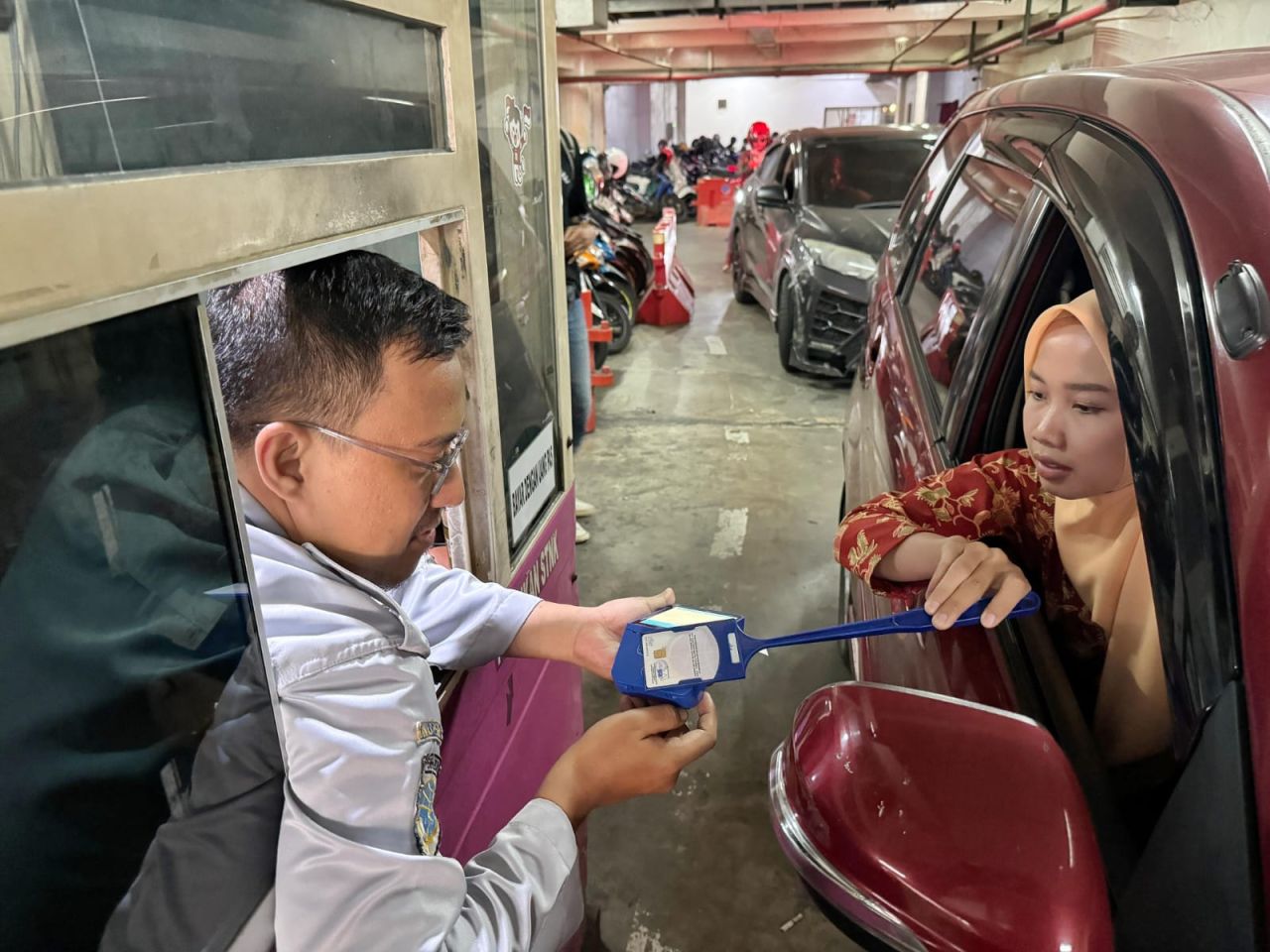 Dishub akan tambah kapasitas lahan parkir