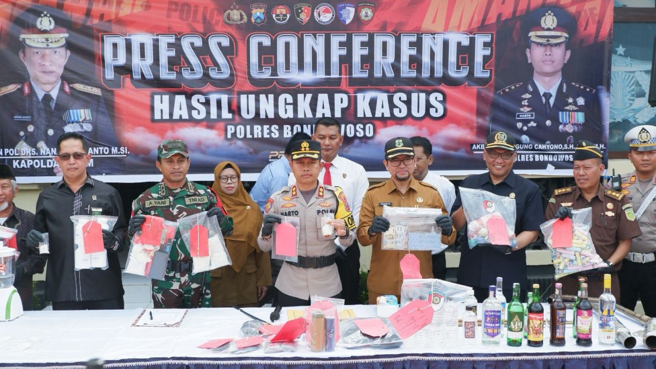 Apel Operasi Ketupat Semeru 2025, Polisi Musnahkan Ratusan Barang Bukti
