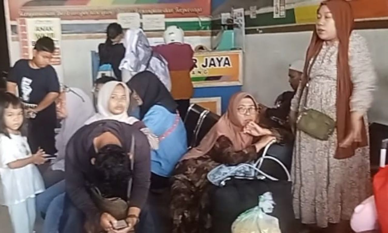 Arus balik di terminal bus Pemalang