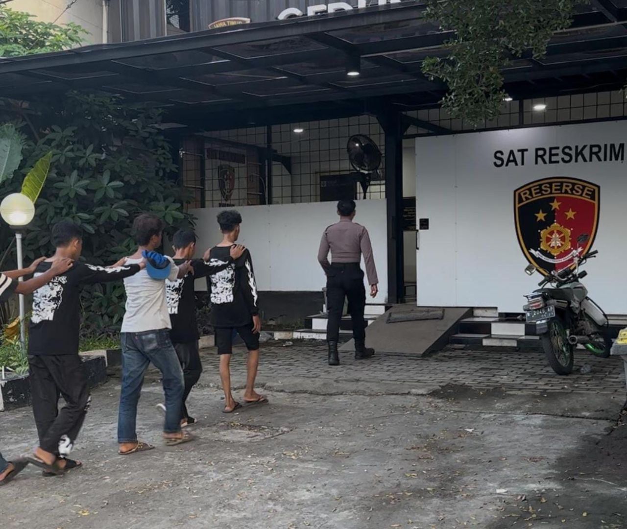 Diduga Hendak Tawuran 11 Remaja Digelandang Polisi