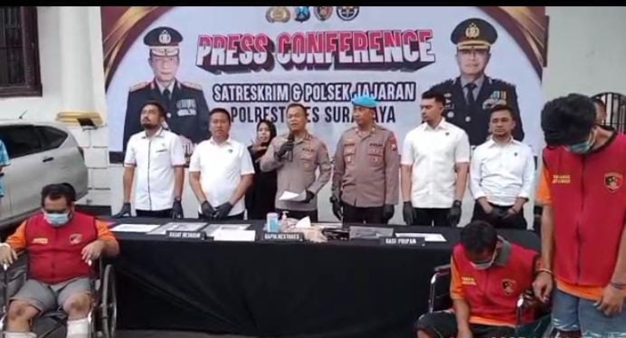 Polrestabes Surabaya Amankan Empat Terduga Pelaku Perampokan Mobil Driver Online