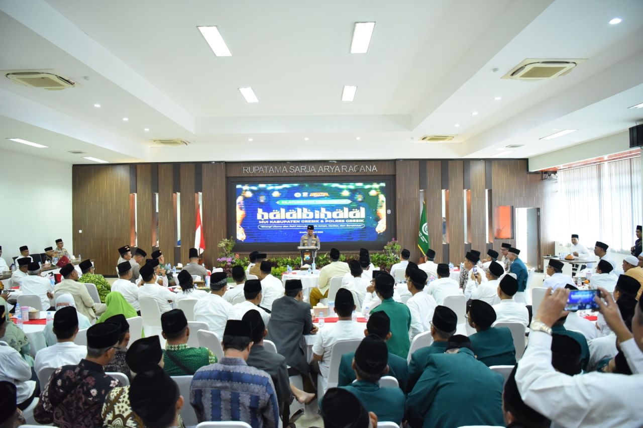 Halal Bihalal MUI dan Polres Gresik: Sinergi Menuju Gresik Aman, Cerdas, dan Berakhlak