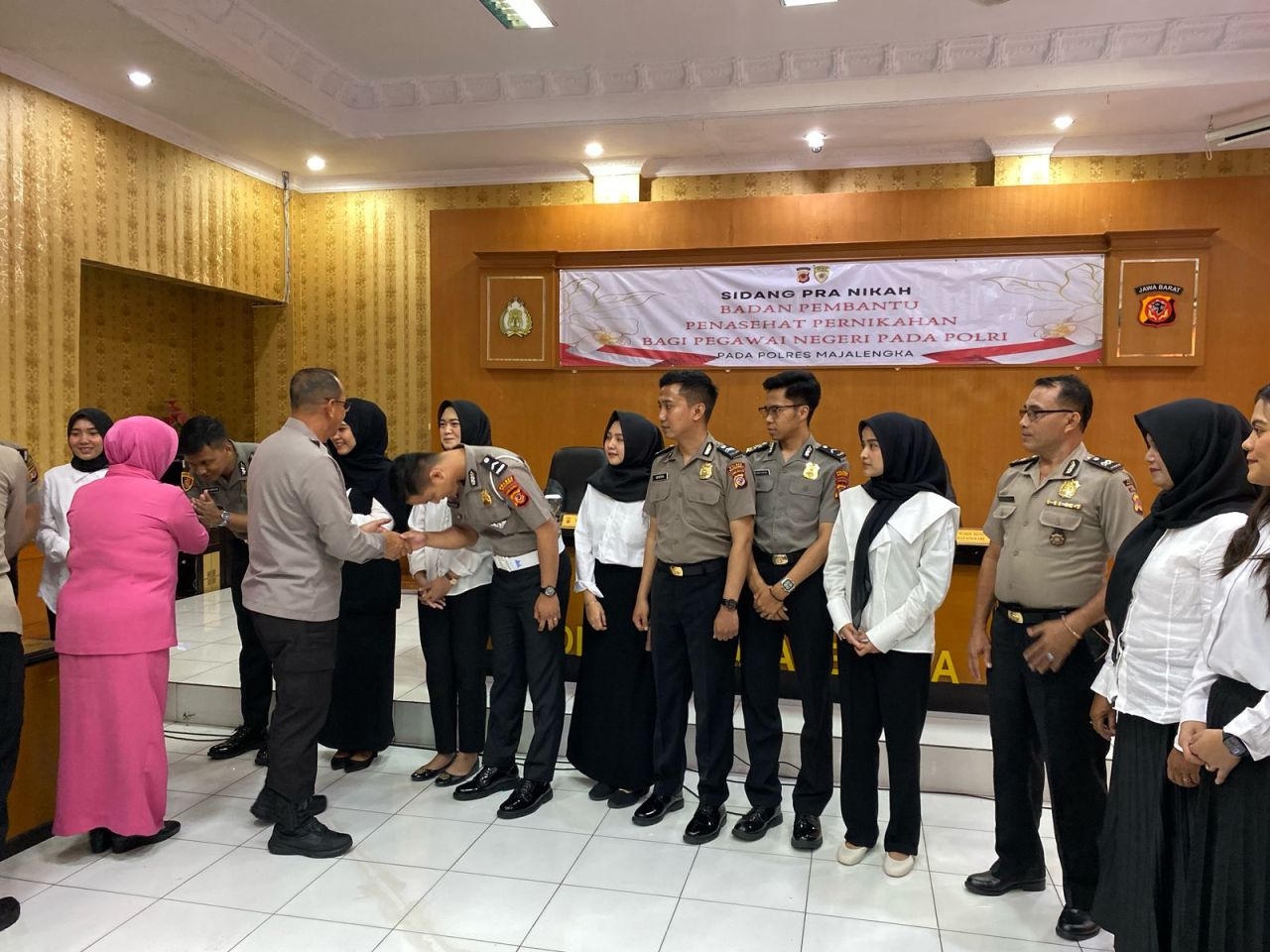 Pimpin Sidang Nikah, Wakapolres Majalengka Sampaikan Pesan Penting ke Anggota