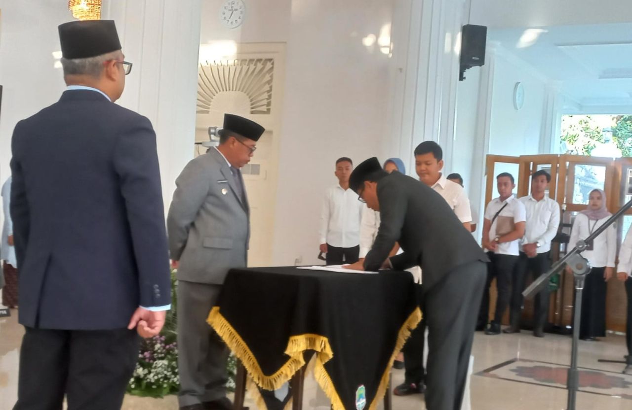 Aeron Randi Resmi Jabat Sekda Majalengka Diminta Kawal Sinergi Pembangunan