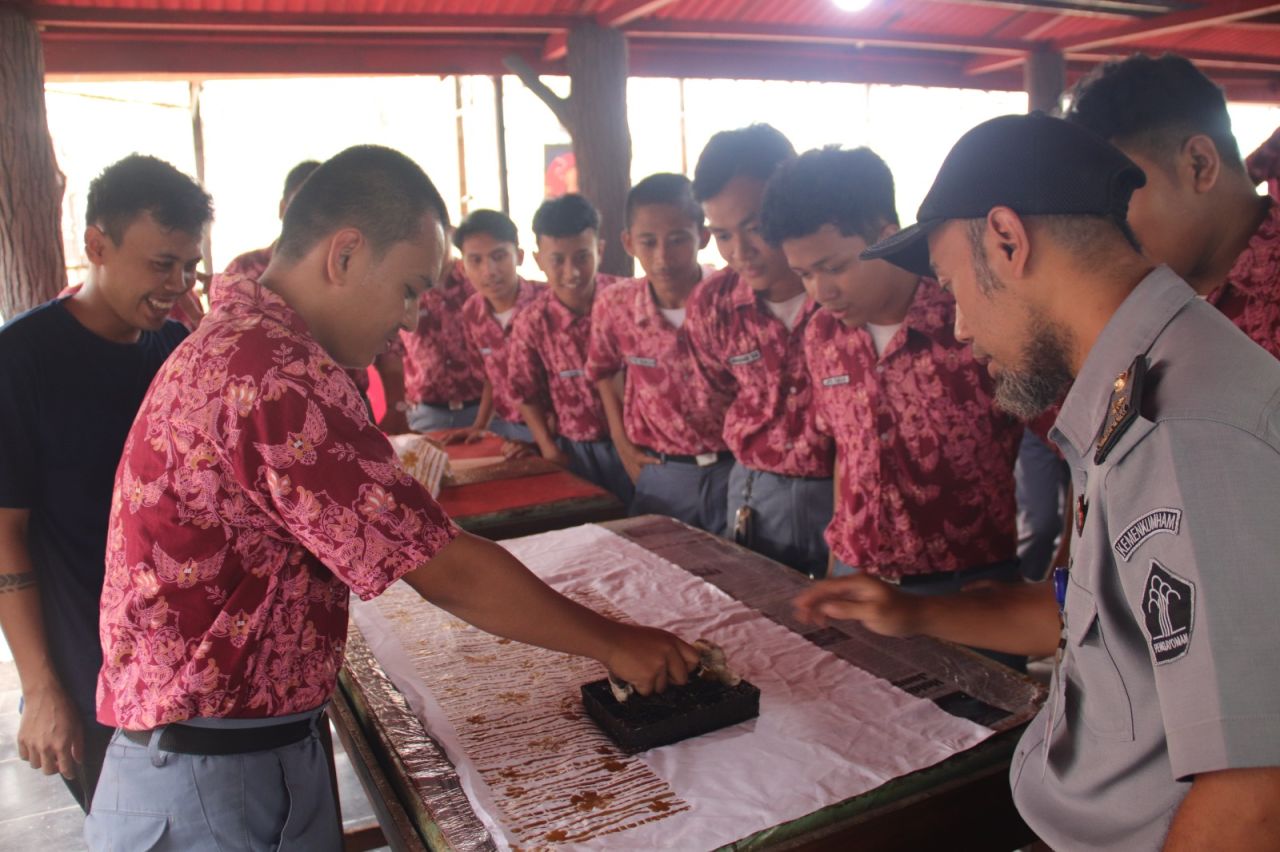 SMA 88 Jakarta di Lapas Cipinang