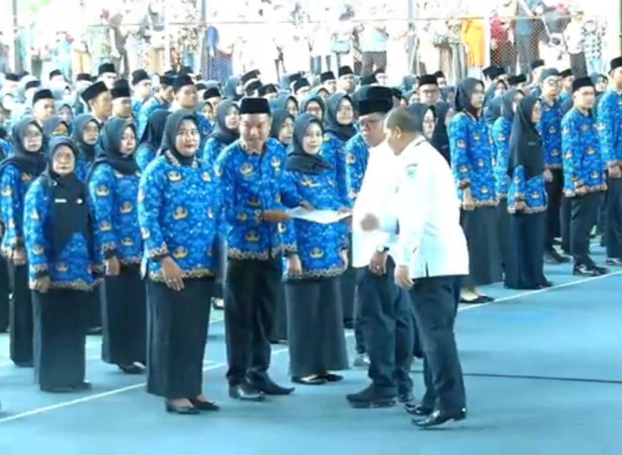 Bupati Majalengka Lantik 852 ASN Baru, “Jadilah Pelayan Masyarakat”