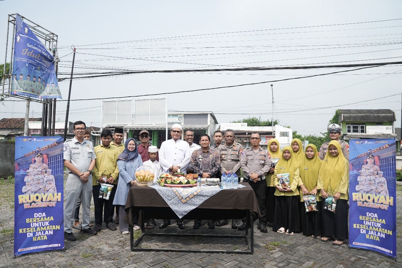 Ruqyah Jalur Blackspot Tekan Angka Kecelakaan Lalu Lintas di Duduksampeyan