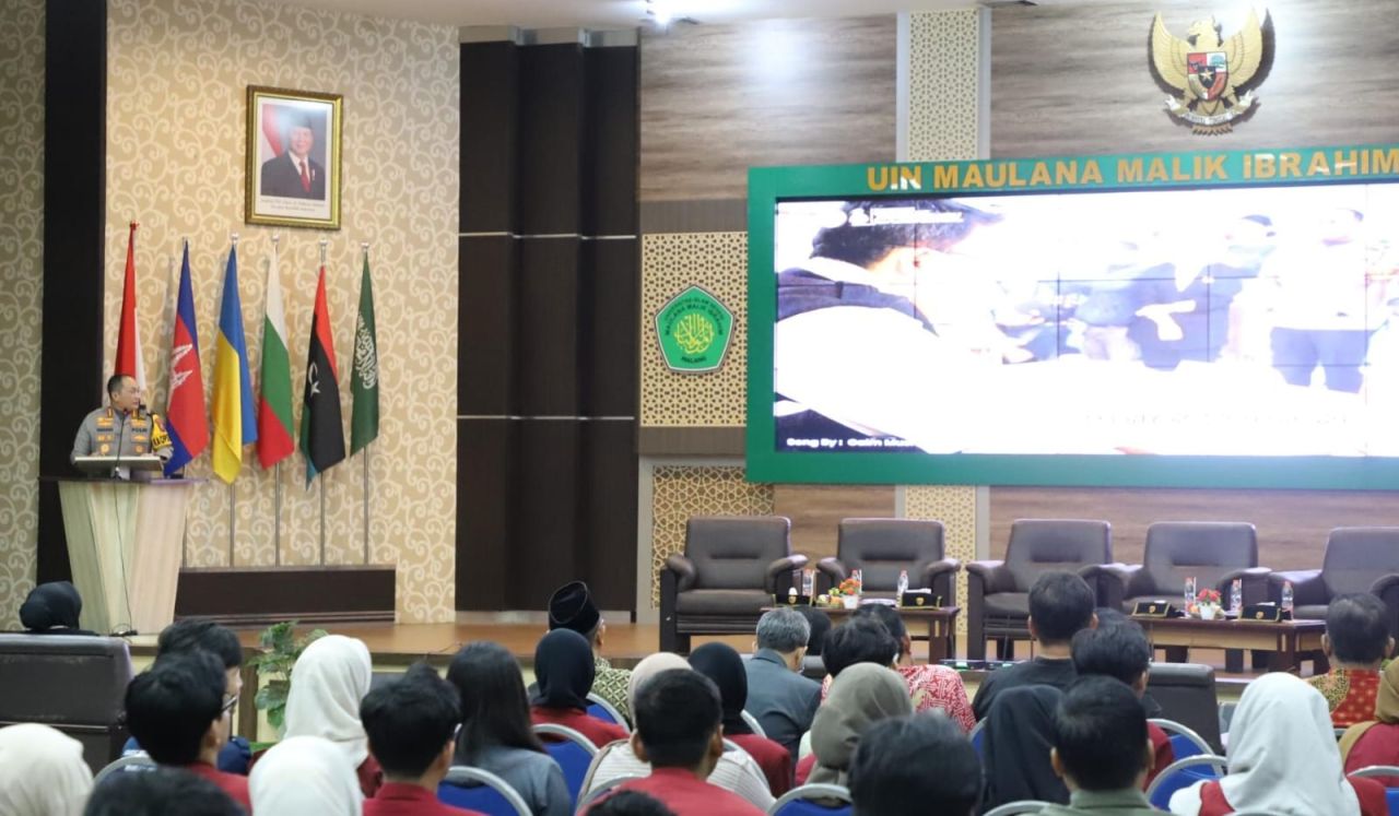 Pengukuhan Polresta Malang di UIN Maliki Malang