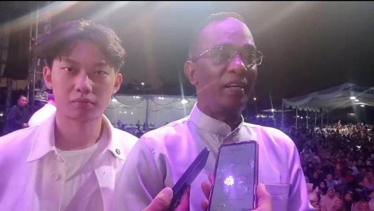 Hari Ibu Surga, Tangis dan Doa di Lapangan Kecipik, Salim Abdul Rahman: Ibu Adalah Segalanya