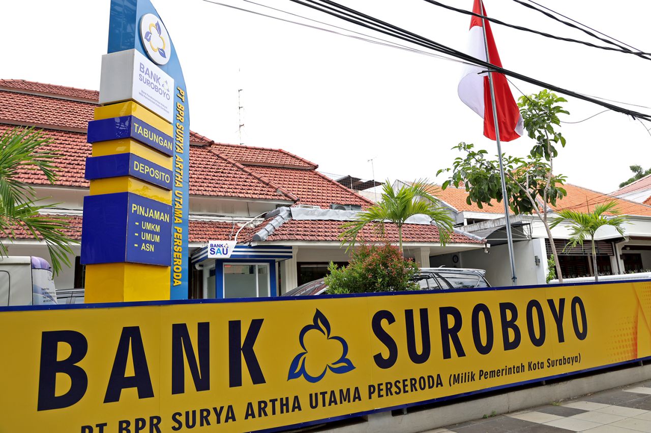Lawan Jeratan Pinjol, Surabaya Andalkan Bank Suroboyo untuk UMKM