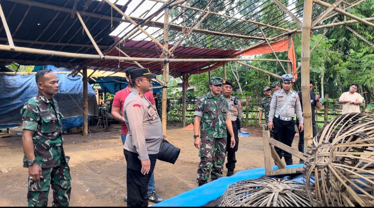 Gerebek Arena Judi Sabung Ayam, Aparat Sita Sejumlah Barang Bukti