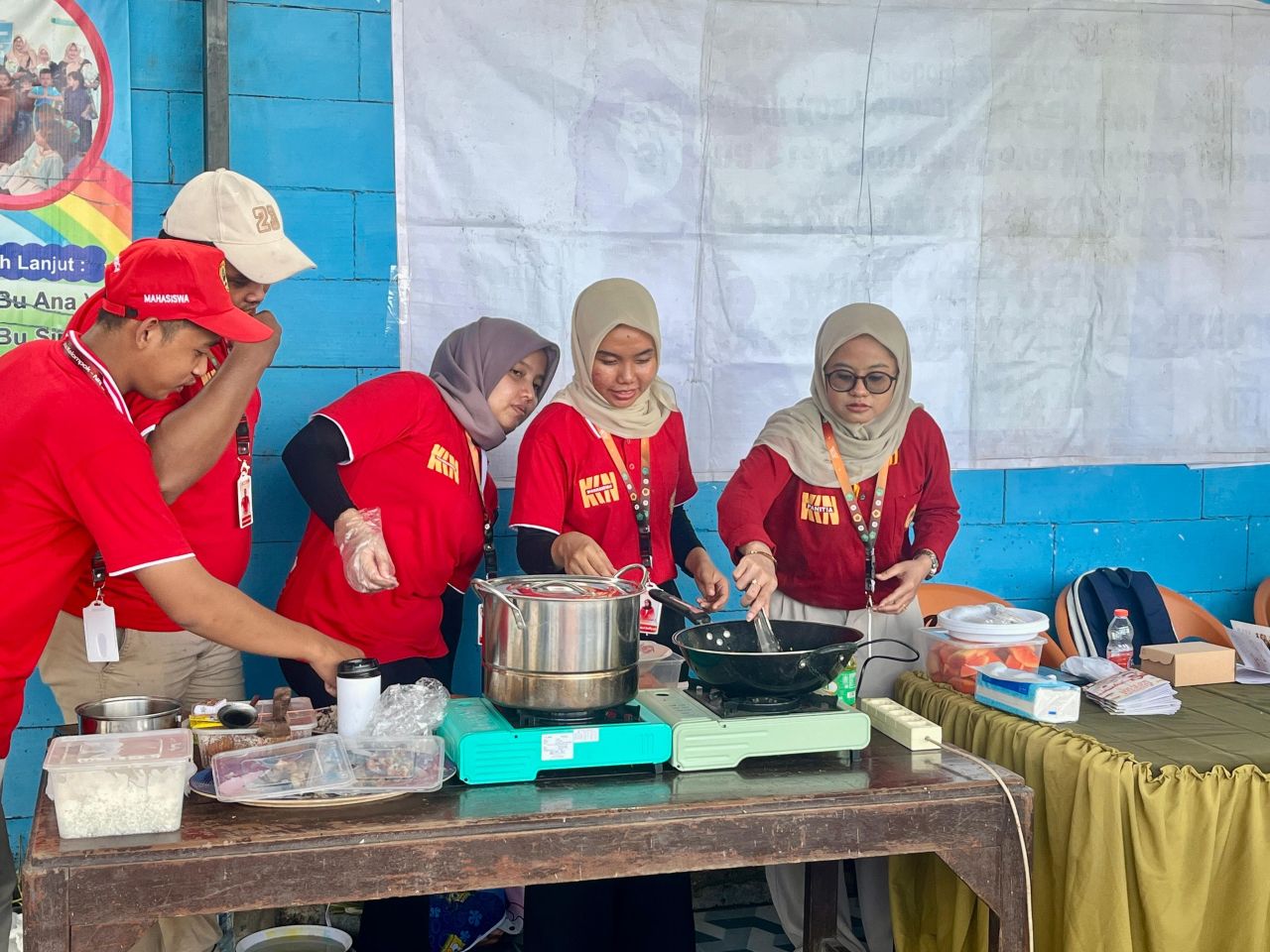 Cegah Stunting, Mahasiswa Untag Bangun Dapur Sehat di Jimbaran Wetan