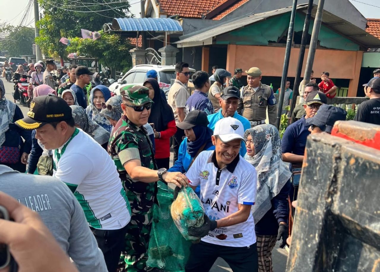 Sinergi DPRD Jatim dan Bupati Sidoarjo Galang “Jihad Rawat Sungai” di Kali Pelayaran