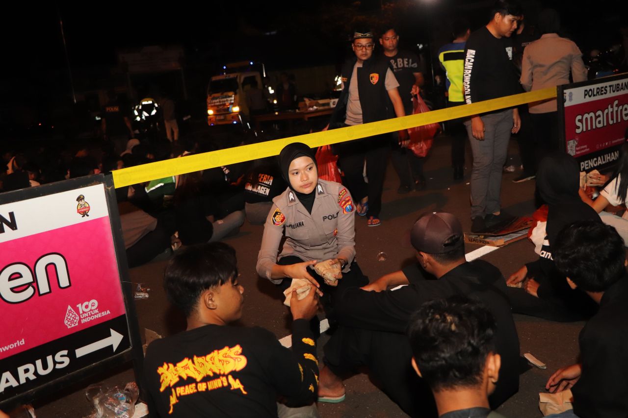 Polres Tuban Amankan ratusan orang yang nekat konvoi Suran Agung
