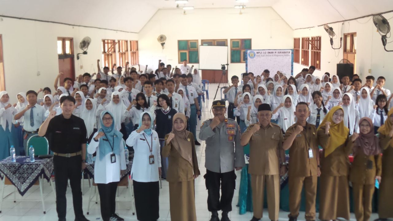 Sosialisasi kesehatan mental ramaja