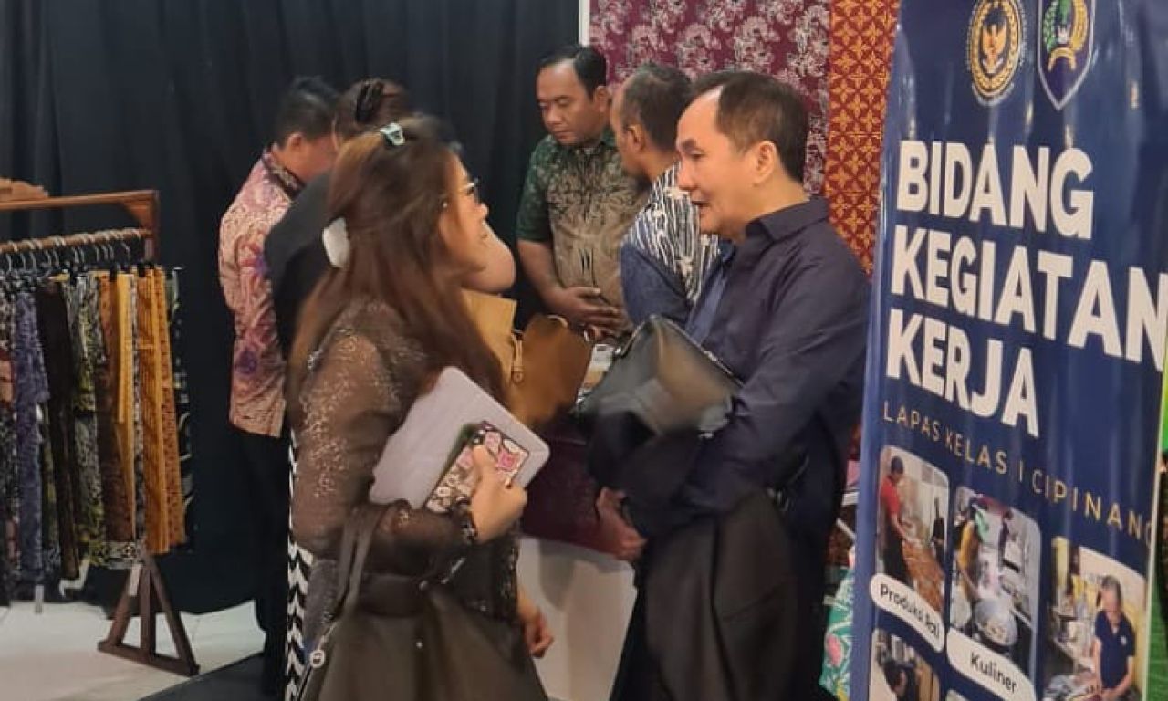 Lapas Cipinang Tampilkan Karya Batik Warga Binaan di Gelar Batik Nusantara 2025