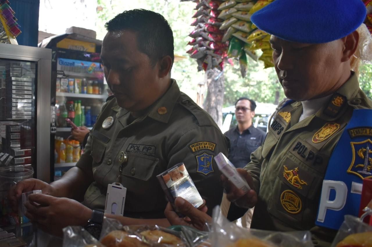 Operasi rokok ilegal