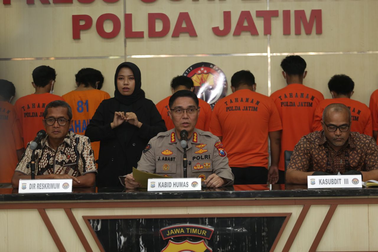 12 Tersangka Jaringan Curanmor Empat Kota Diringkus Polda Jatim